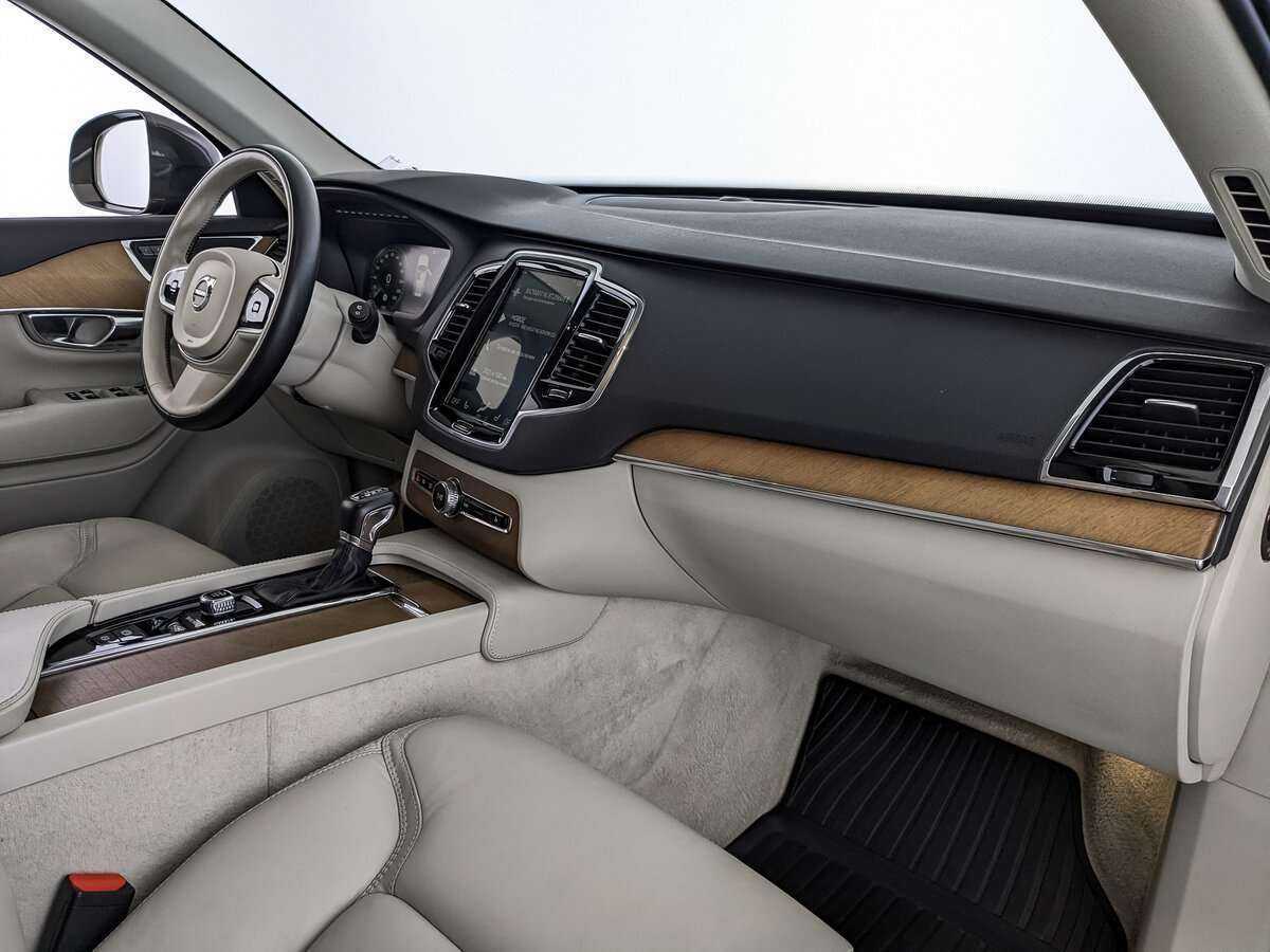Volvo XC90, 2018 Фото №12