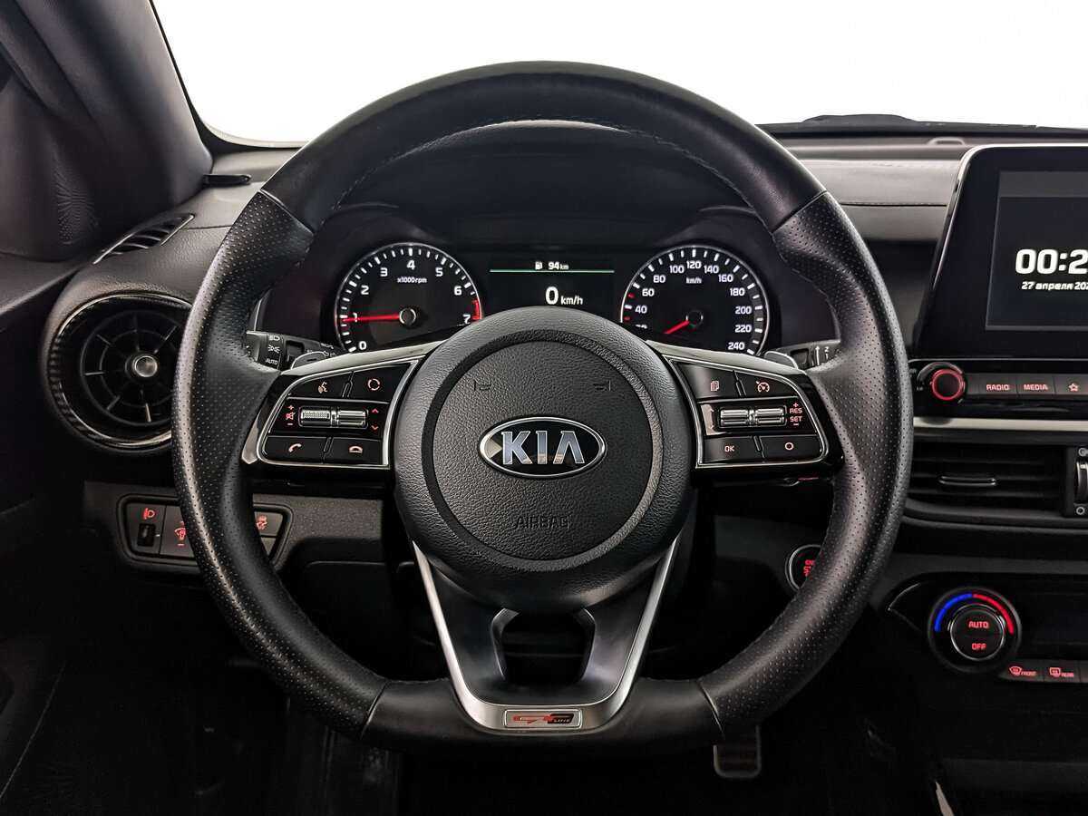 Kia Cerato, 2021 Фото №18