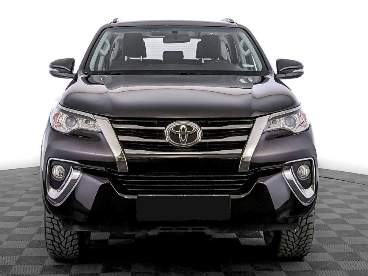 Toyota Fortuner, 2018 - 57 388 км. | Фото №2