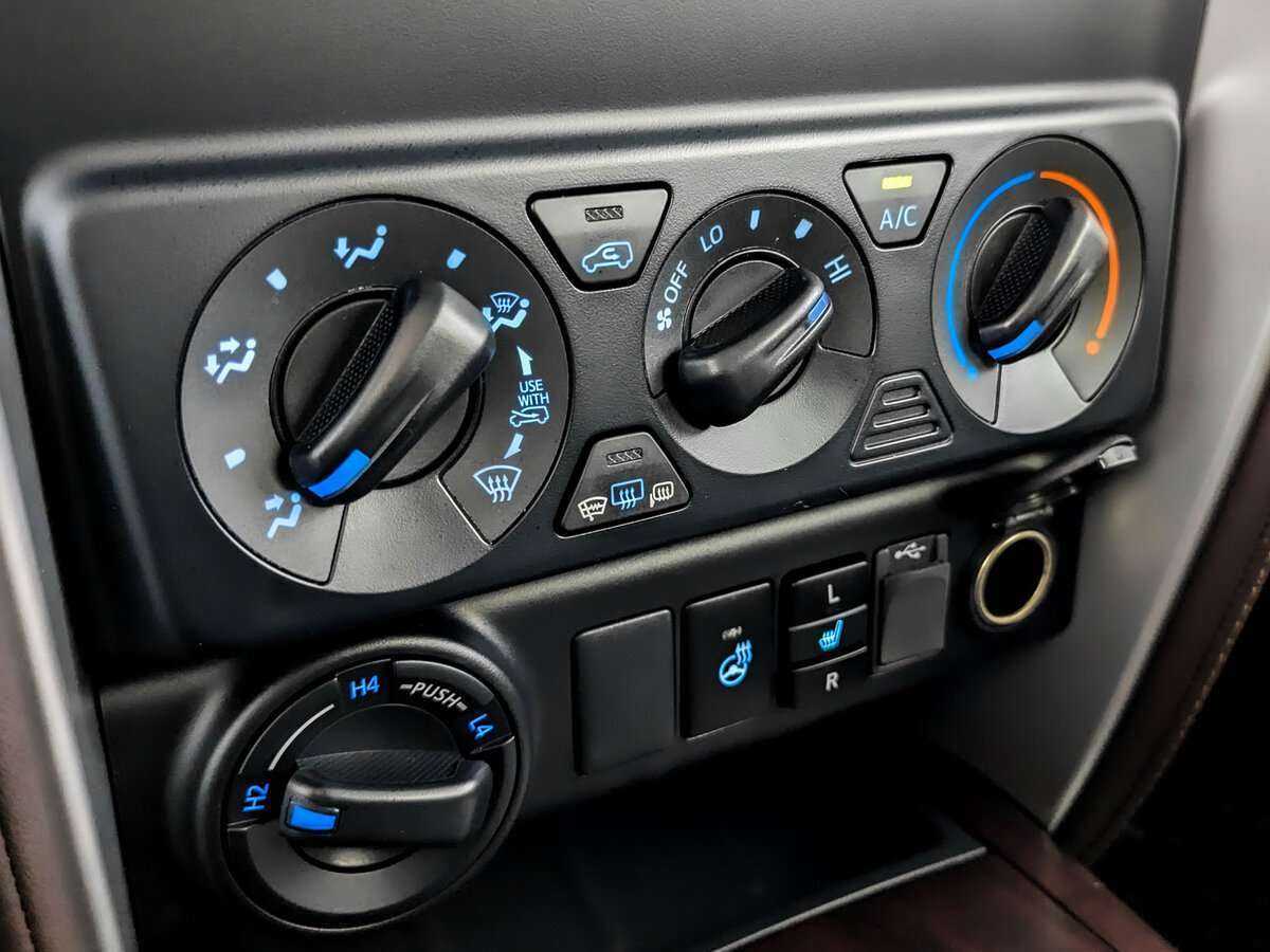 Toyota Fortuner, 2018 Фото №21