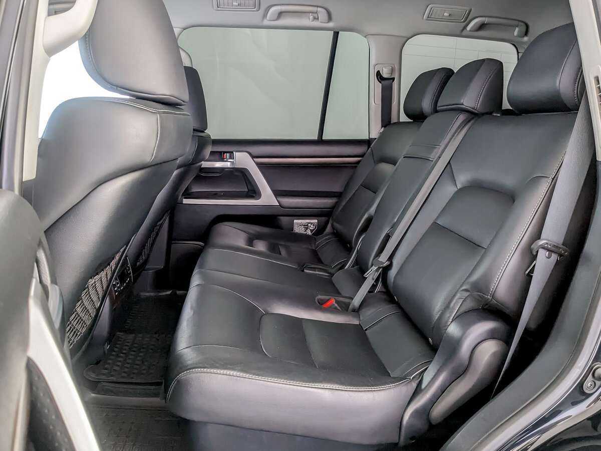Toyota Land Cruiser, 2019 Фото №10