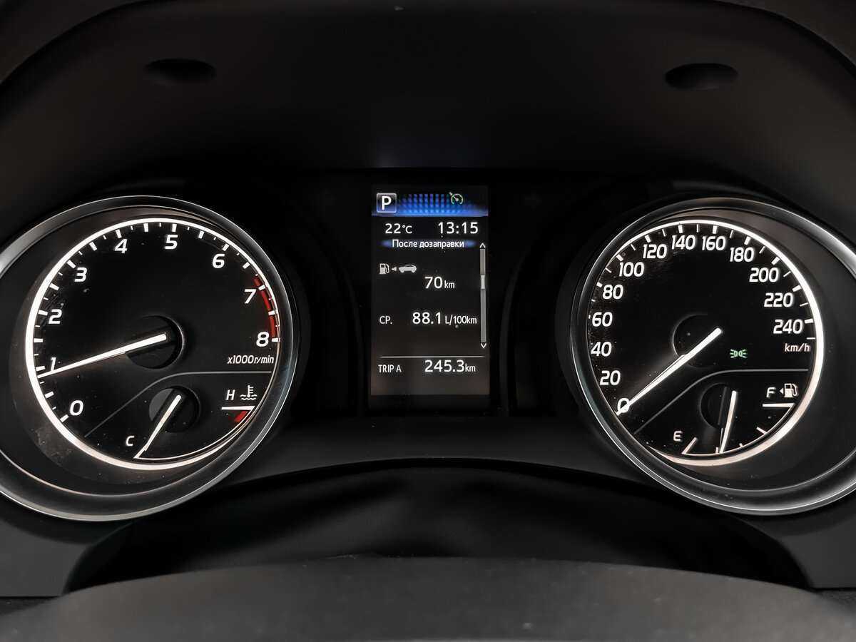 Toyota Camry, 2021 Фото №12