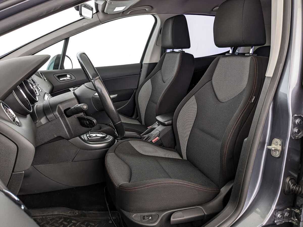 Peugeot 308, 2011 Фото №16