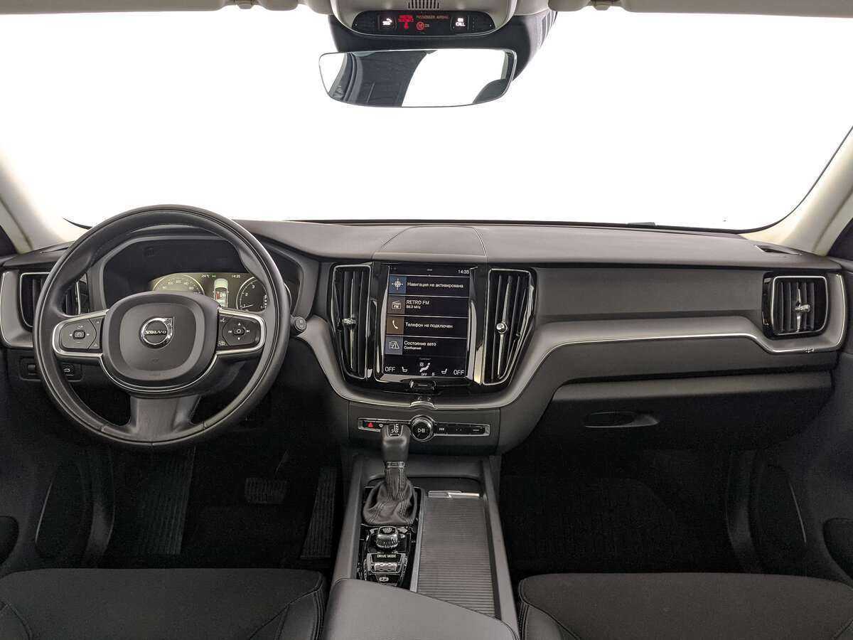Volvo XC60, 2021 Фото №10