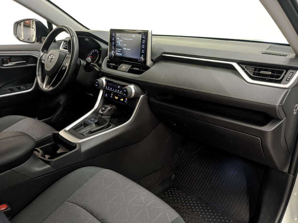 Toyota RAV4, 2021 Фото №9