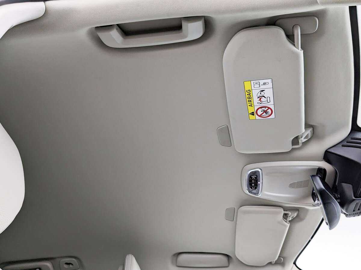 Volvo XC90 B5, 2021 Фото №18