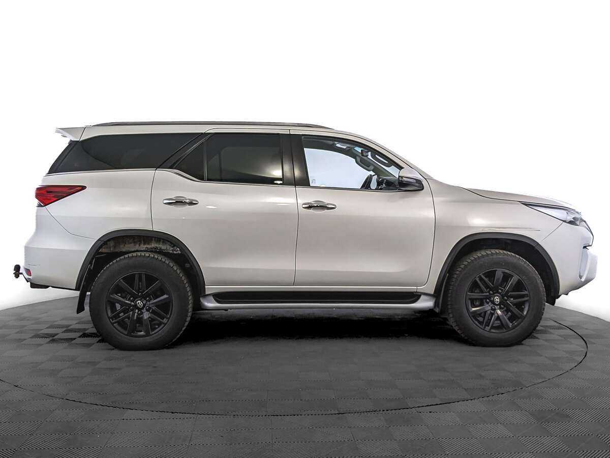 Toyota Fortuner, 2019 Фото №4