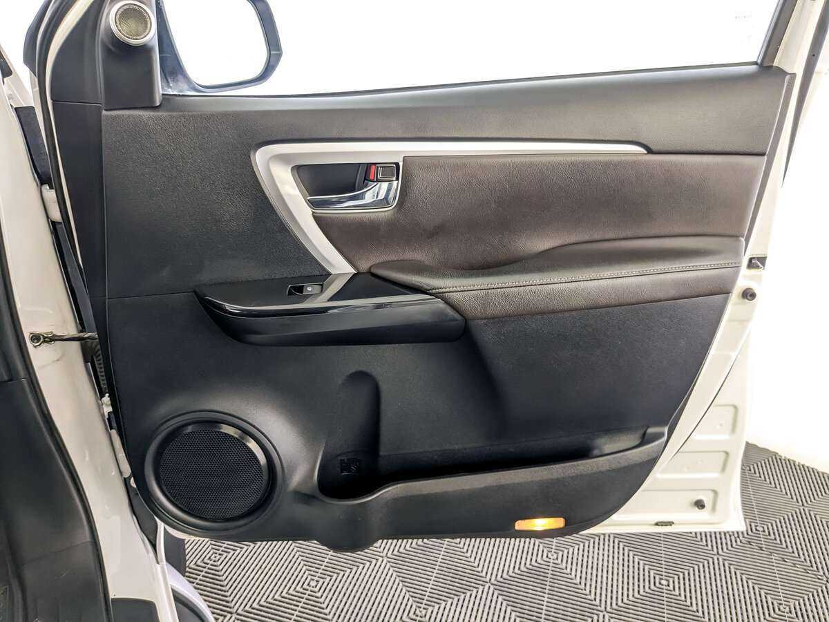 Toyota Fortuner, 2019 Фото №21