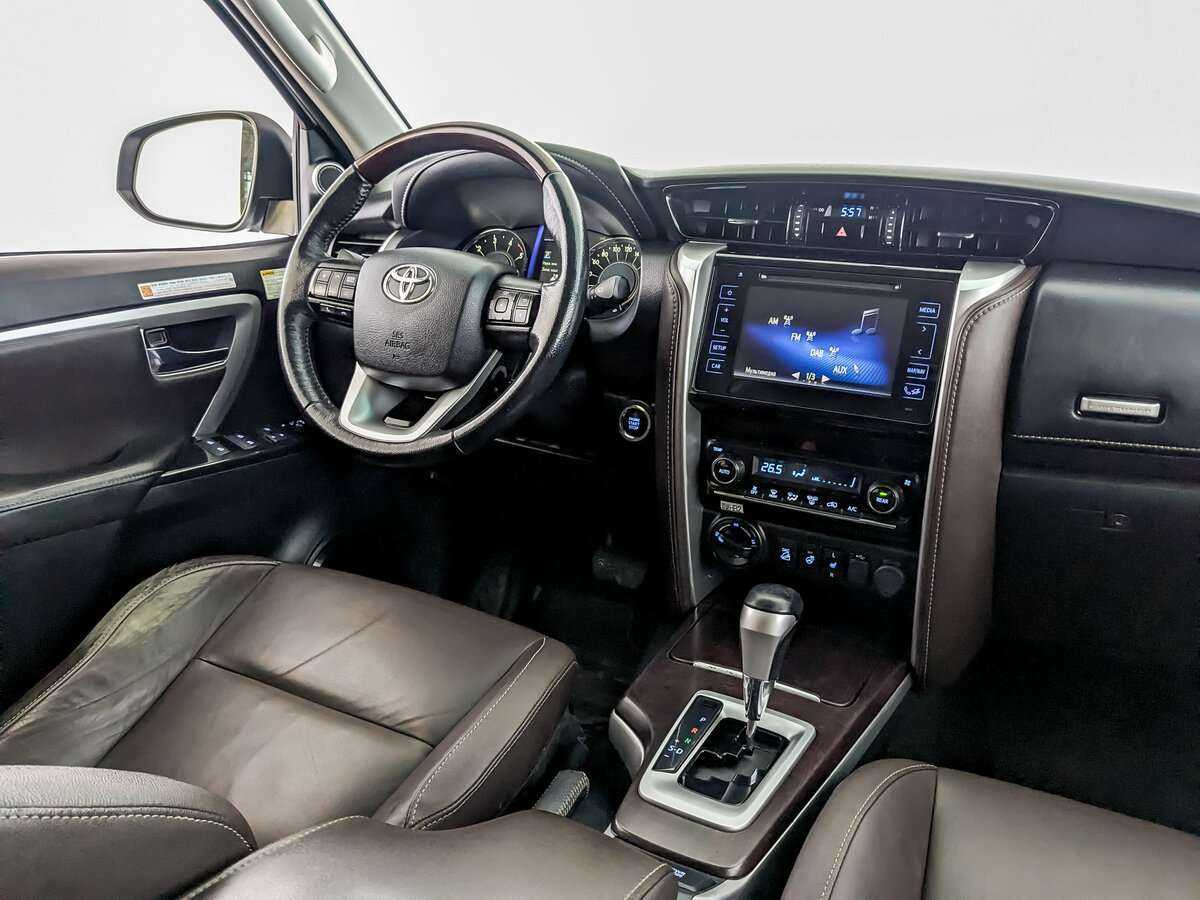 Toyota Fortuner, 2019 Фото №24