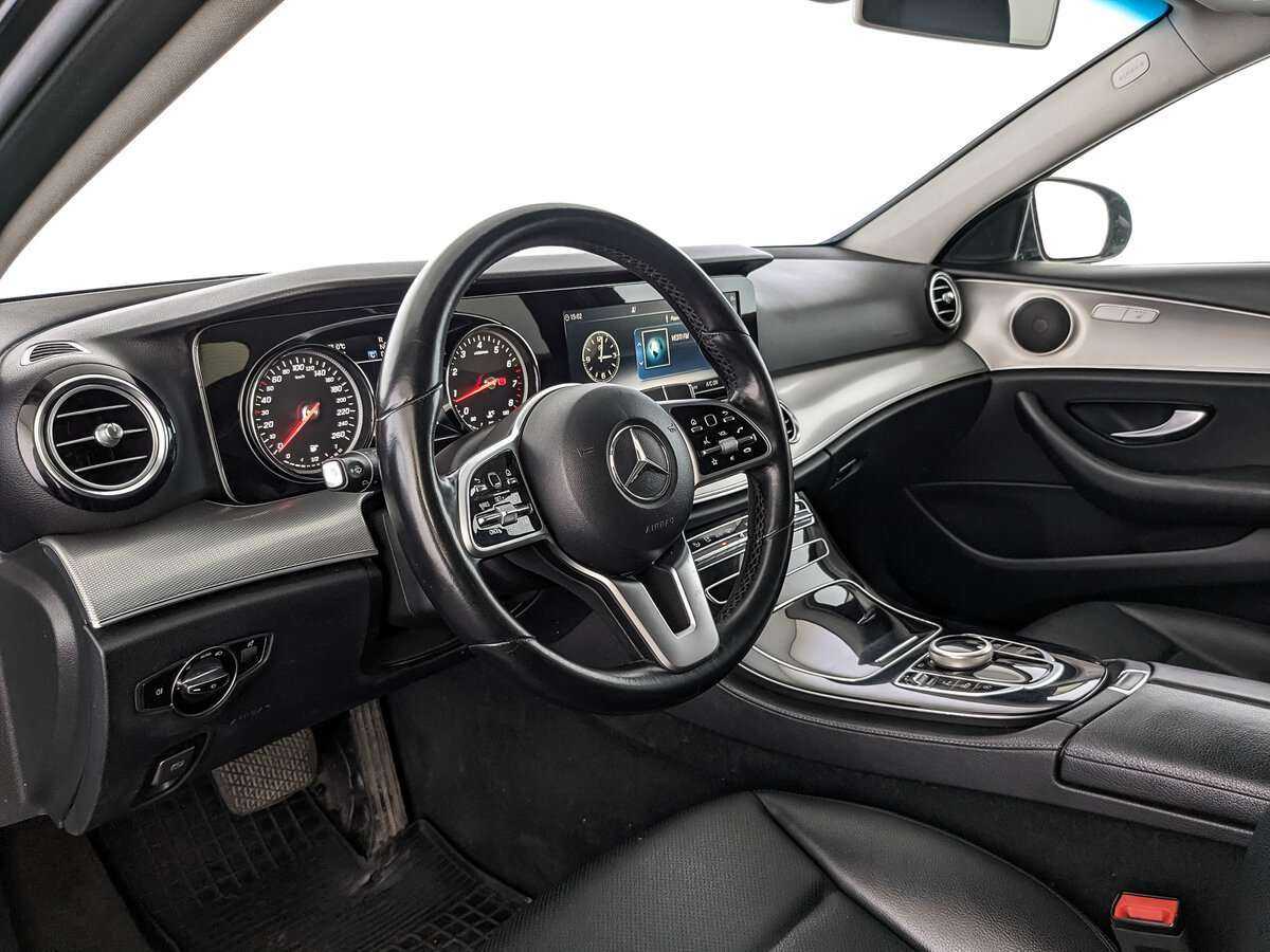 Mercedes-Benz E-Класс 200, 2018 Фото №11