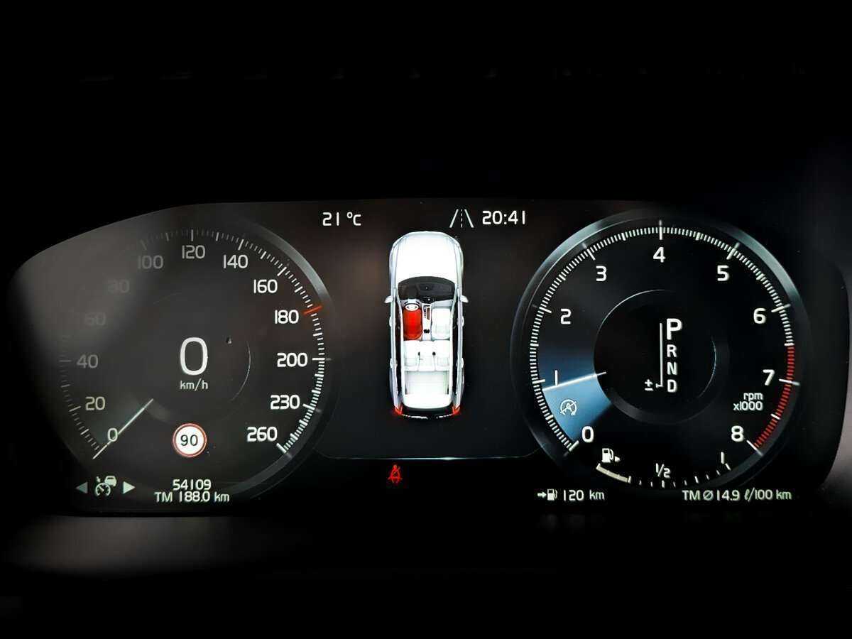 Volvo XC90, 2021 Фото №10