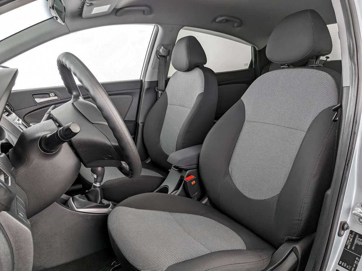 Hyundai Solaris, 2011 Фото №13