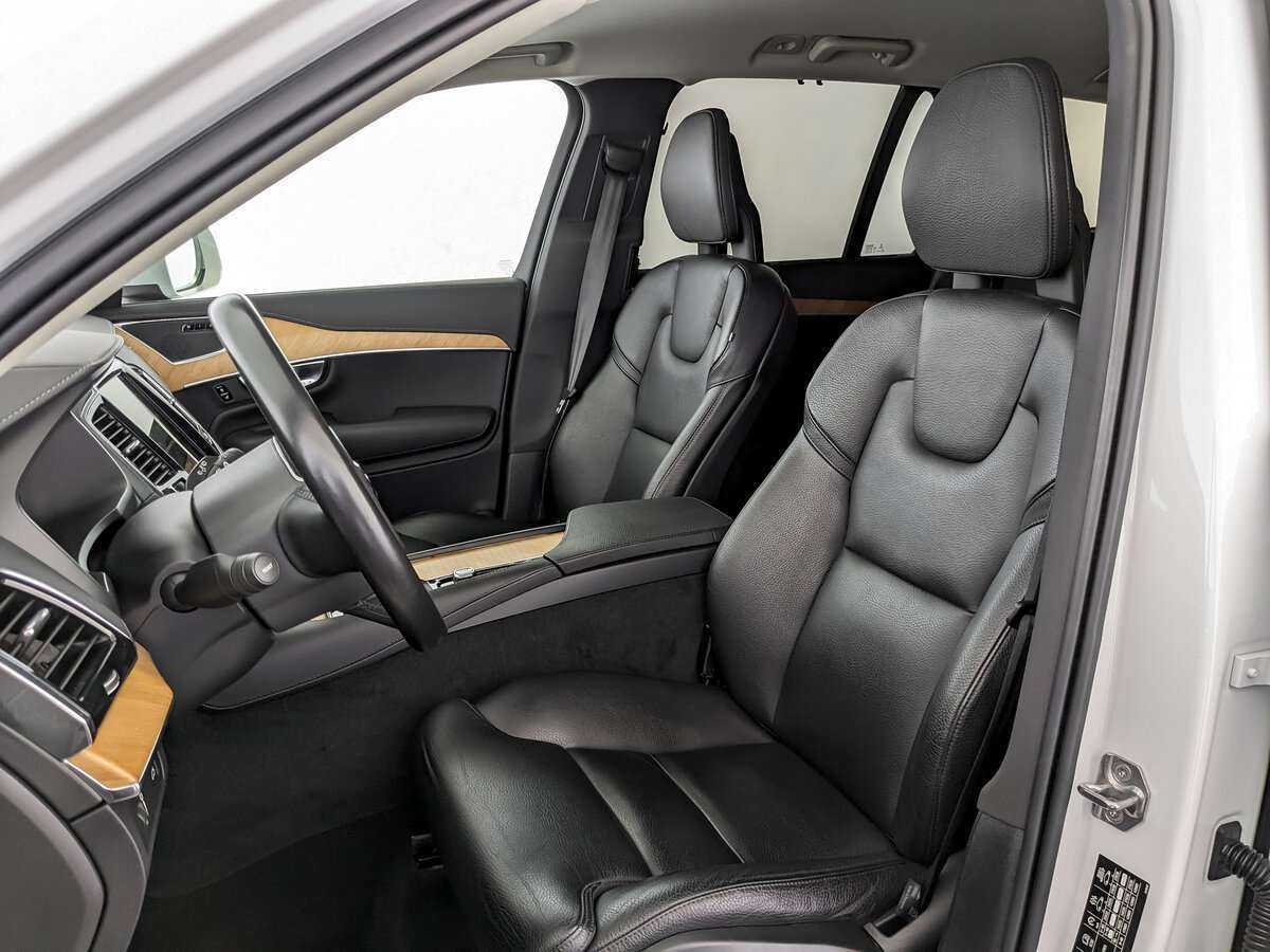 Volvo XC90, 2021 Фото №16