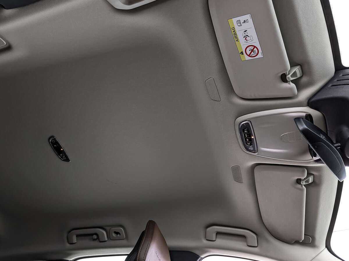 Volvo XC60, 2018 Фото №18