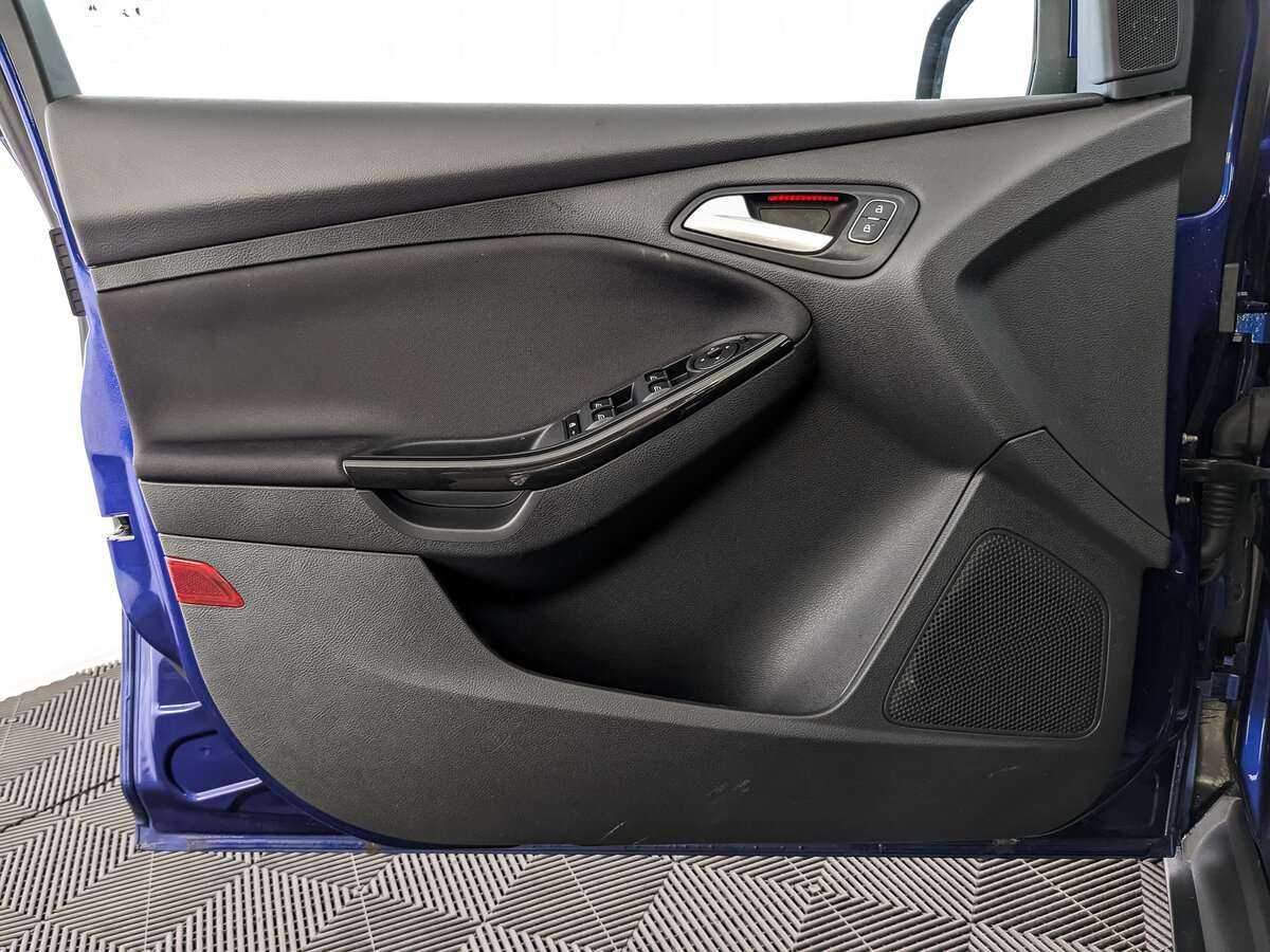 Ford Focus, 2018 Фото №14