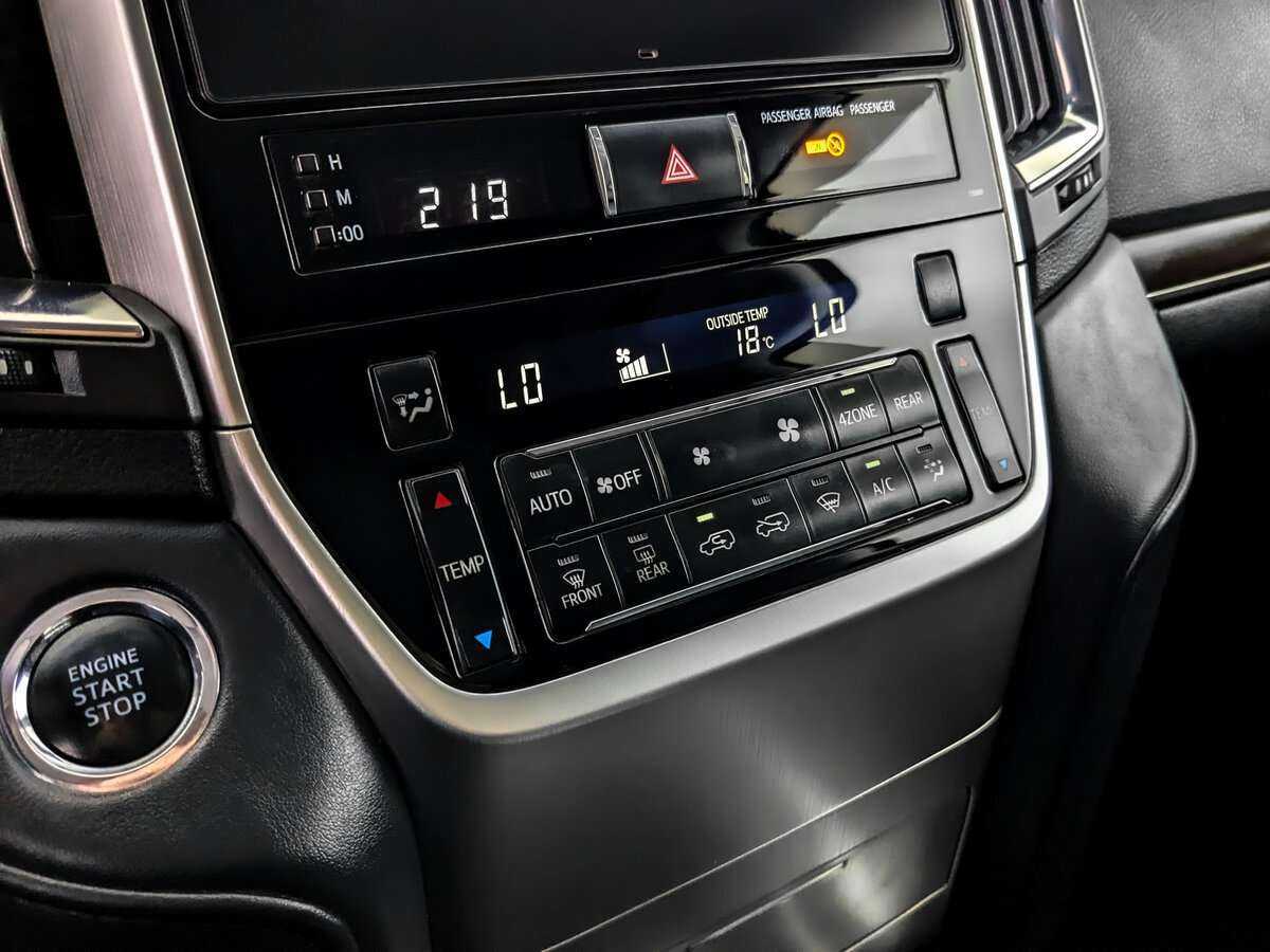Toyota Land Cruiser, 2018 Фото №22