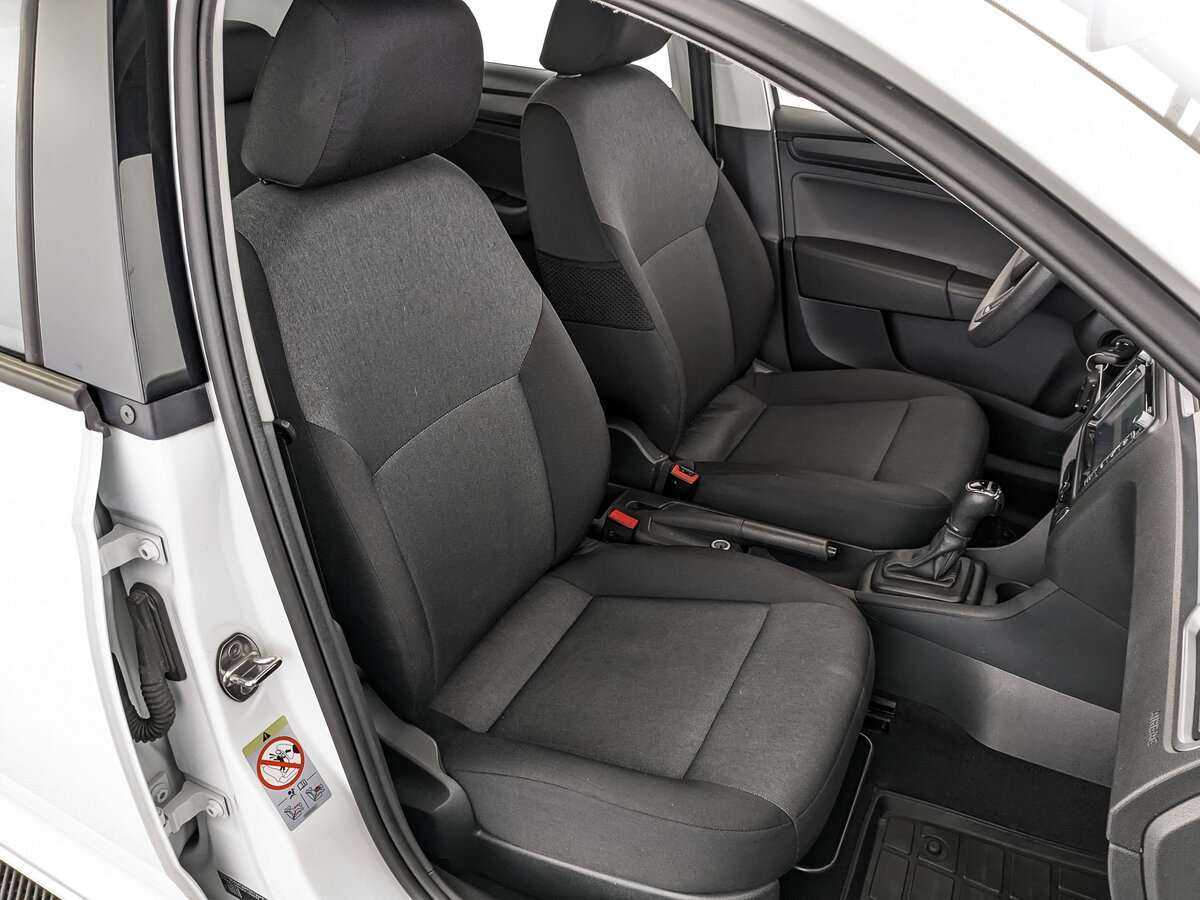 Skoda Rapid, 2018 Фото №20