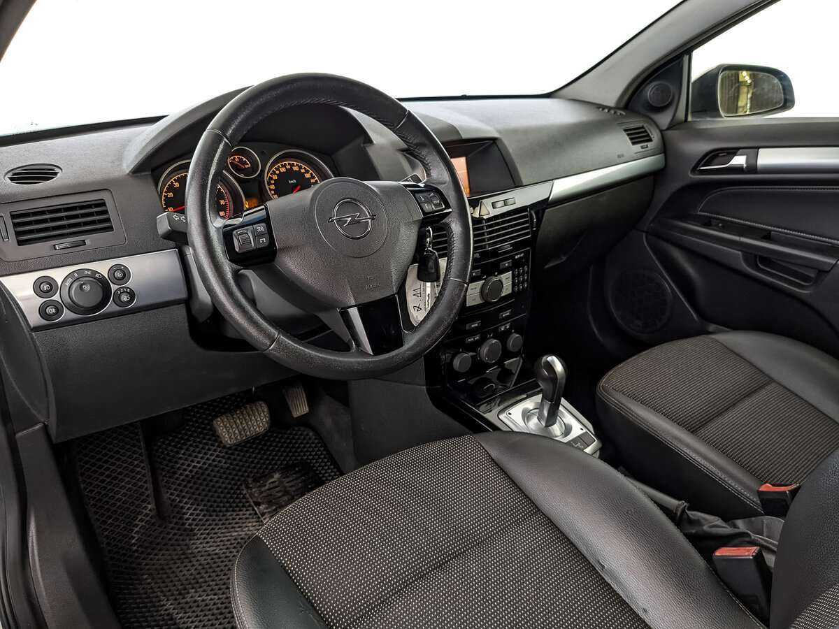 Opel Astra GTC, 2008 Фото №11