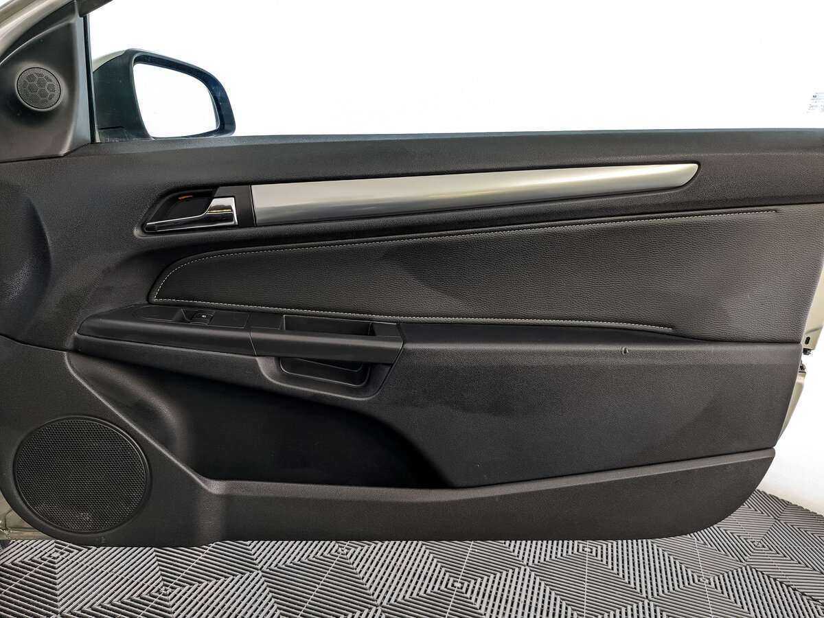 Opel Astra GTC, 2008 Фото №21