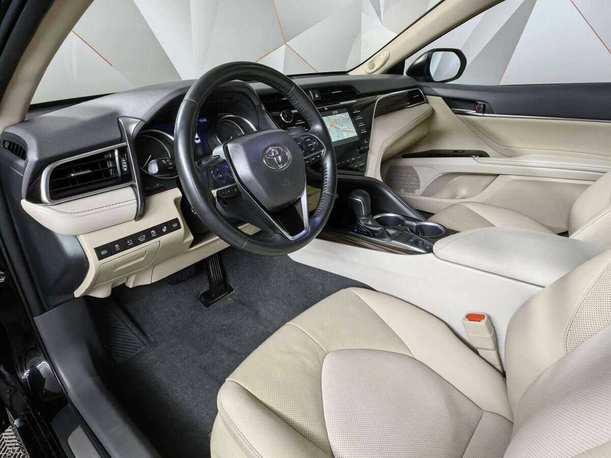 Toyota Camry, 2020 Фото №14