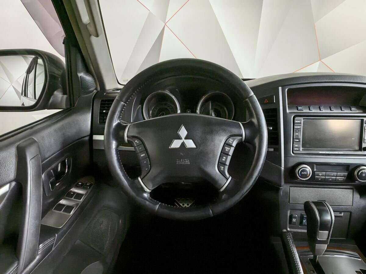 Mitsubishi Pajero, 2008 Фото №14