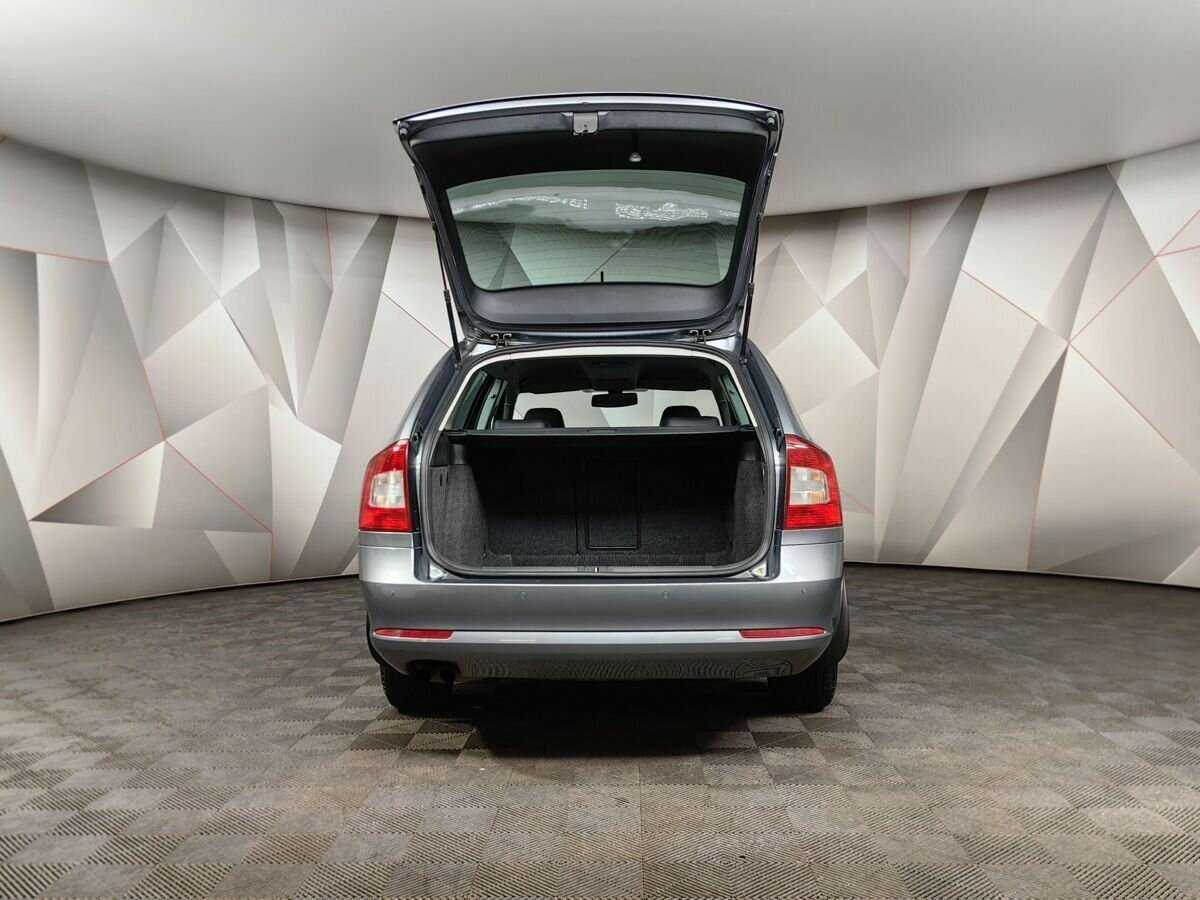 Skoda Octavia DSG7, 2011 Фото №17