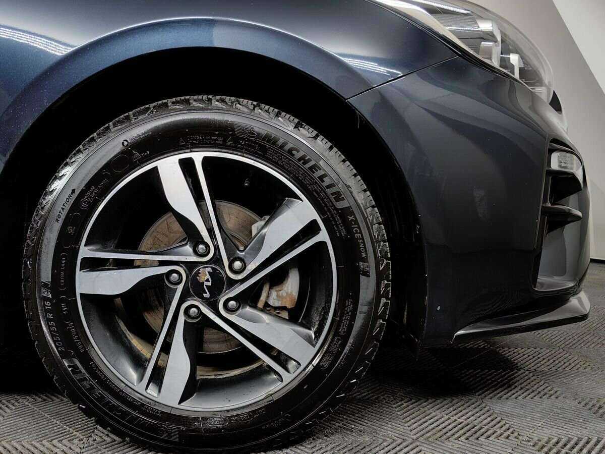 Kia Cerato, 2019 Фото №16