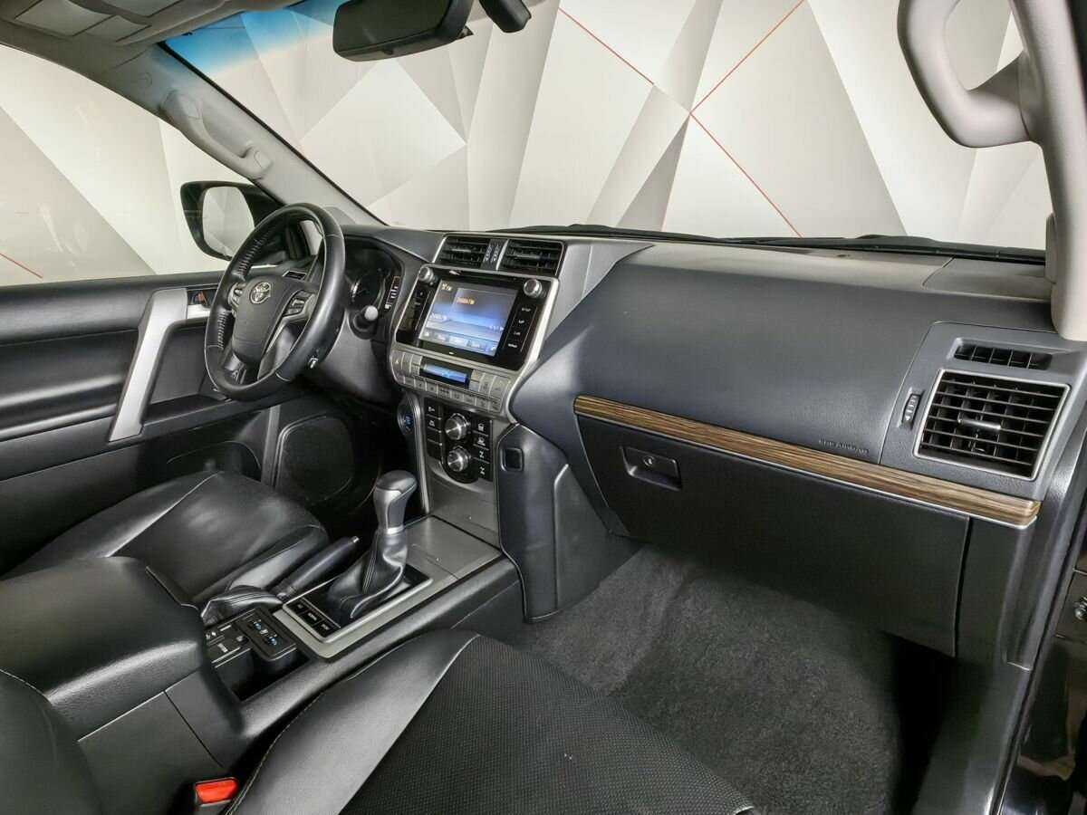 Toyota Land Cruiser Prado, 2020 Фото №9