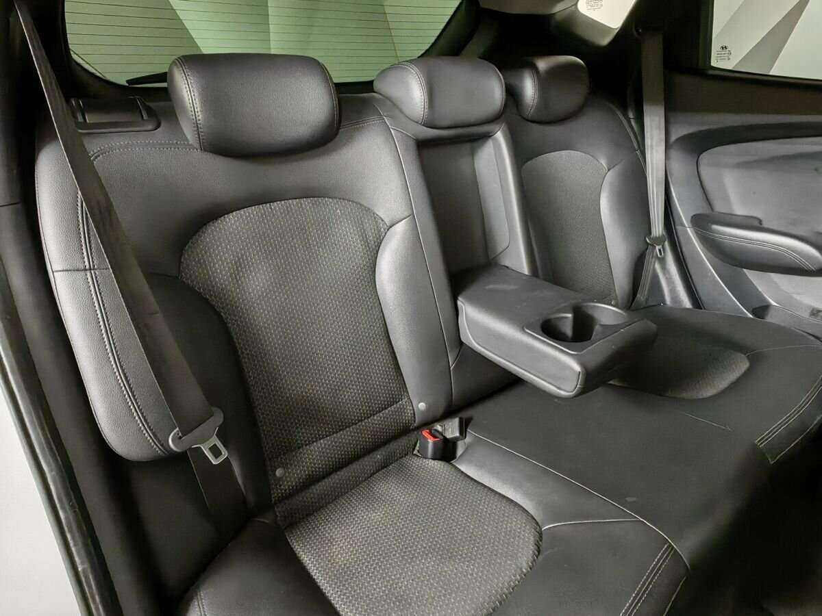 Hyundai ix35, 2010 Фото №13