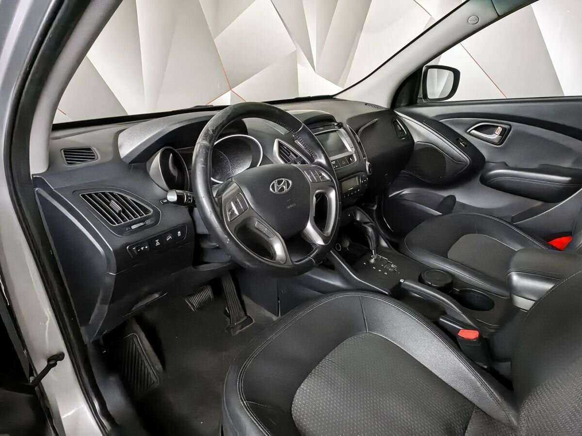 Hyundai ix35, 2010 Фото №14