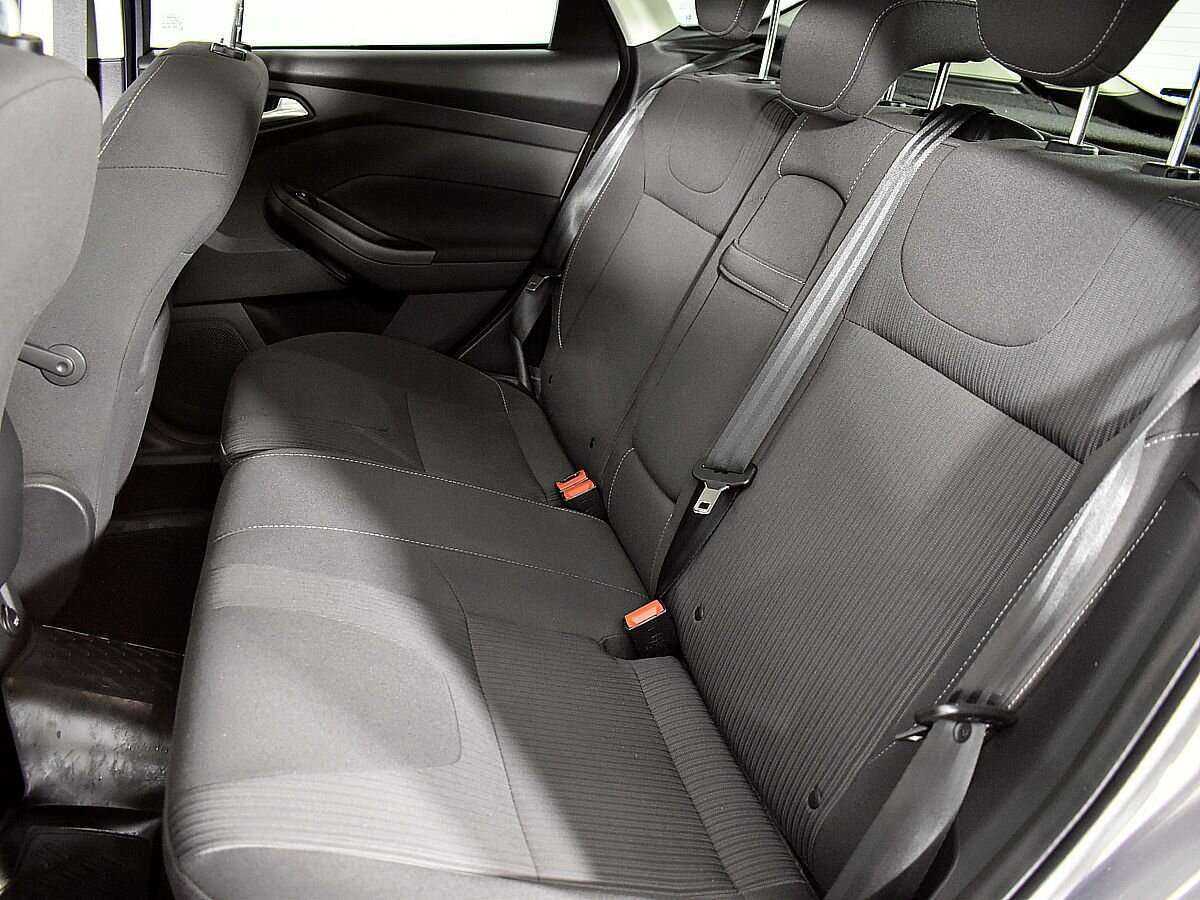 Ford Focus, 2011 - 117 850 км. | Фото №7