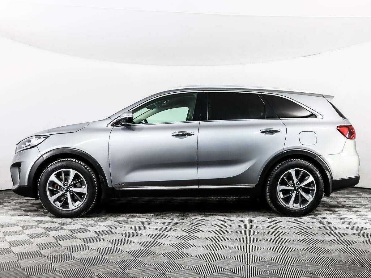 Kia Sorento, 2018 Фото №8