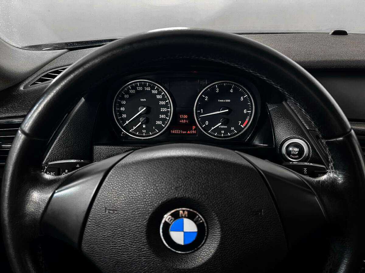 BMW X1 18i, 2013 Фото №17