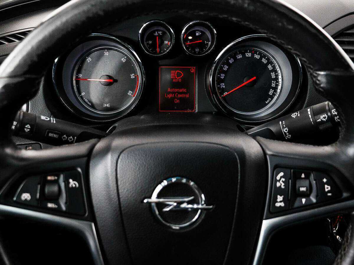 Opel Insignia, 2009 Фото №16