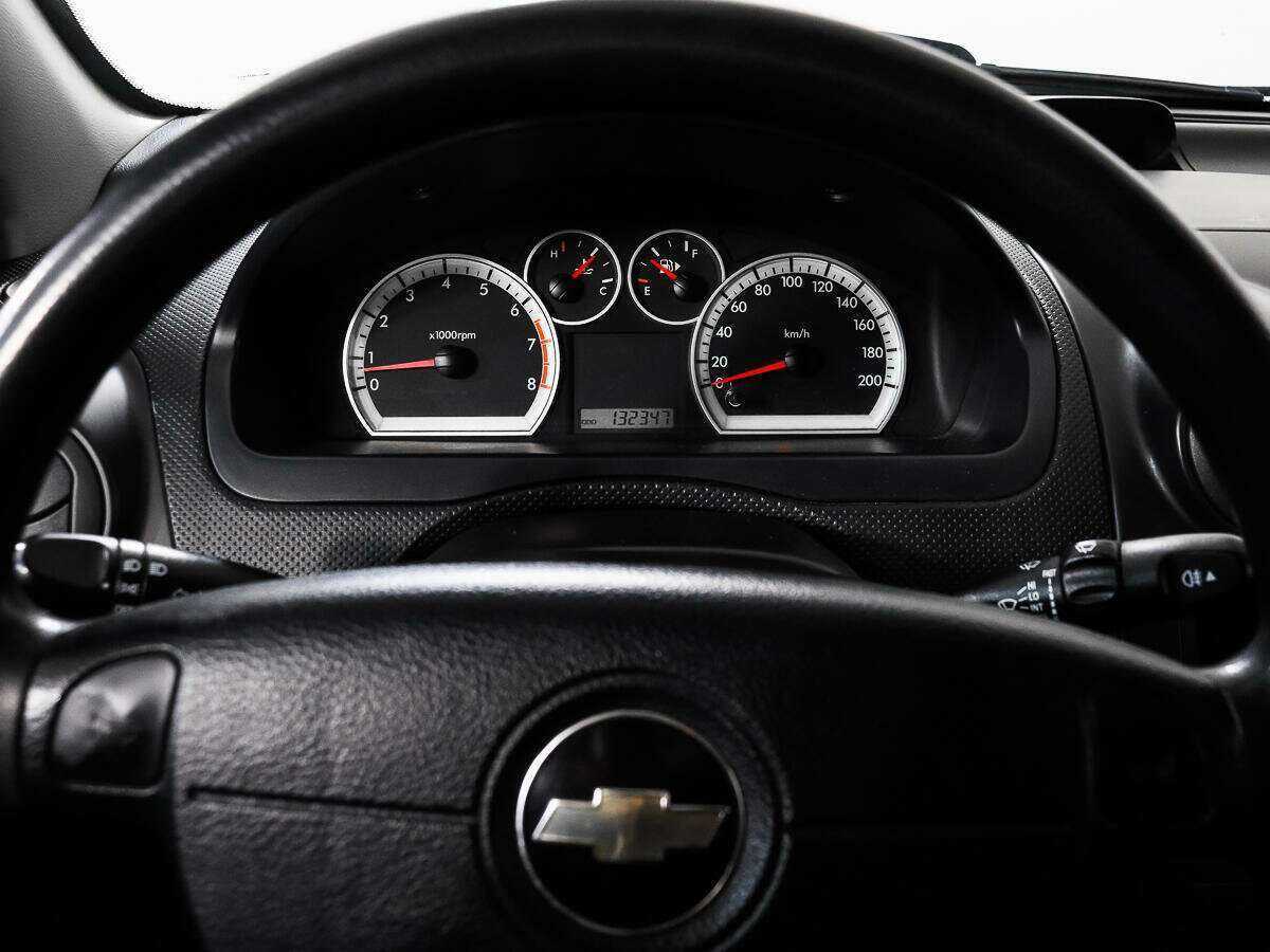 Chevrolet Aveo, 2010 Фото №16