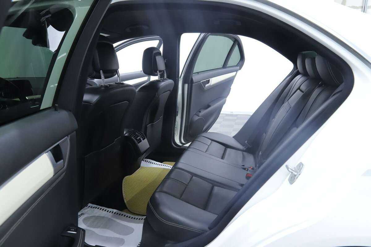 Mercedes-Benz C-Класс 180, 2014 Фото №16