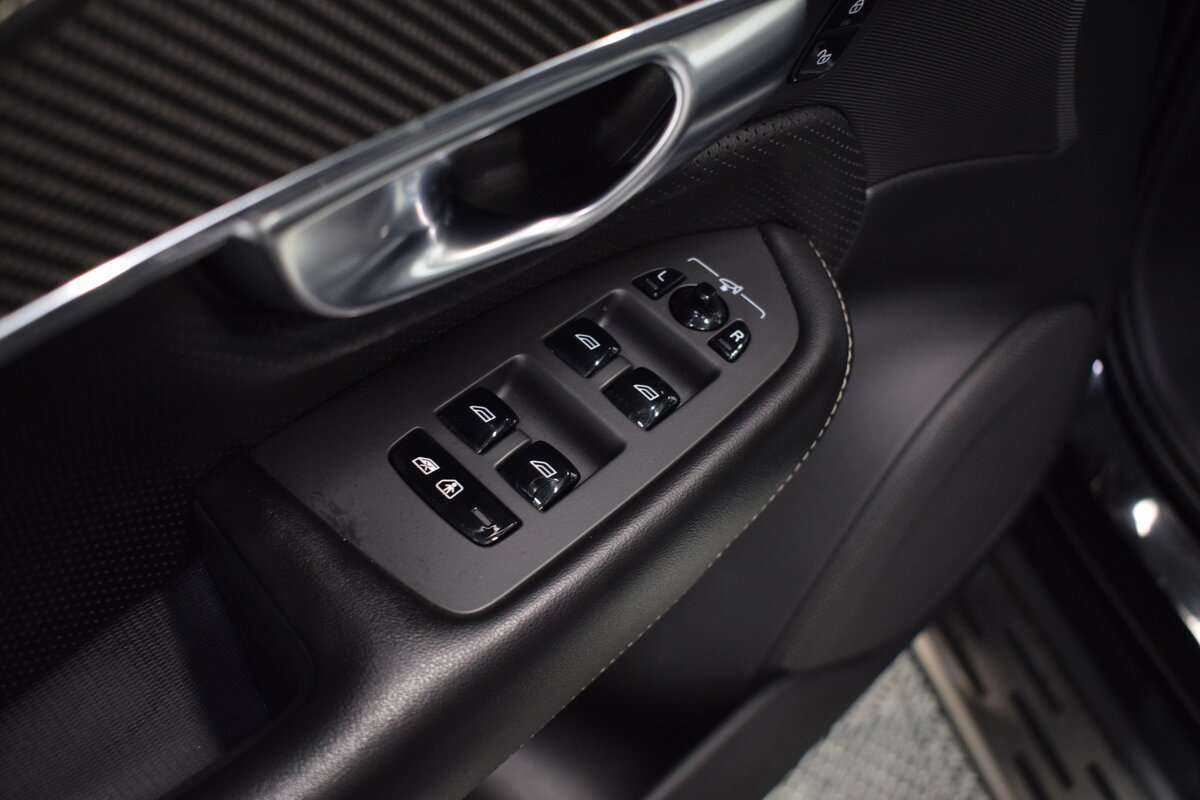 Volvo XC90, 2019 Фото №17