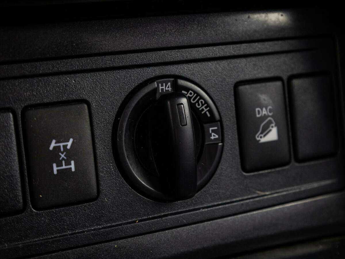 Toyota Land Cruiser Prado, 2014 Фото №15