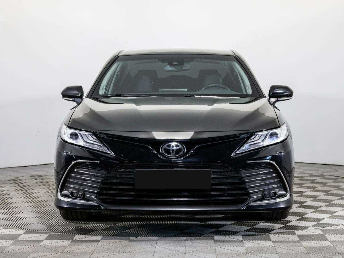 Toyota Camry, 2021 - 62 300 км. | Фото №2