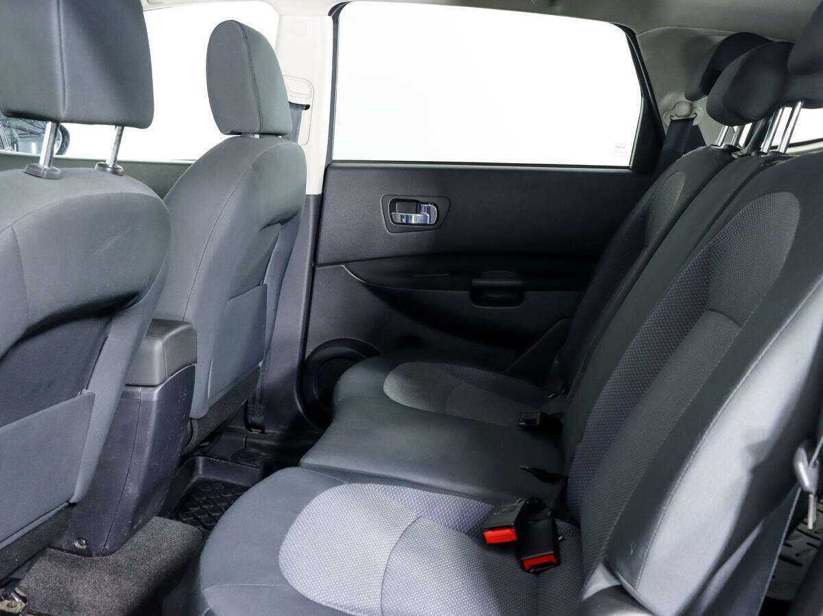 Nissan Qashqai+2, 2010 Фото №11