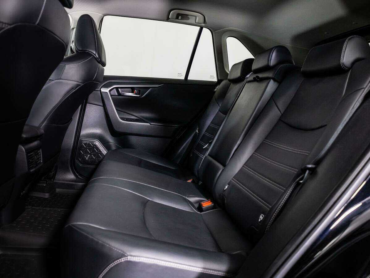 Toyota RAV4, 2022 - 67 561 км. | Фото №8