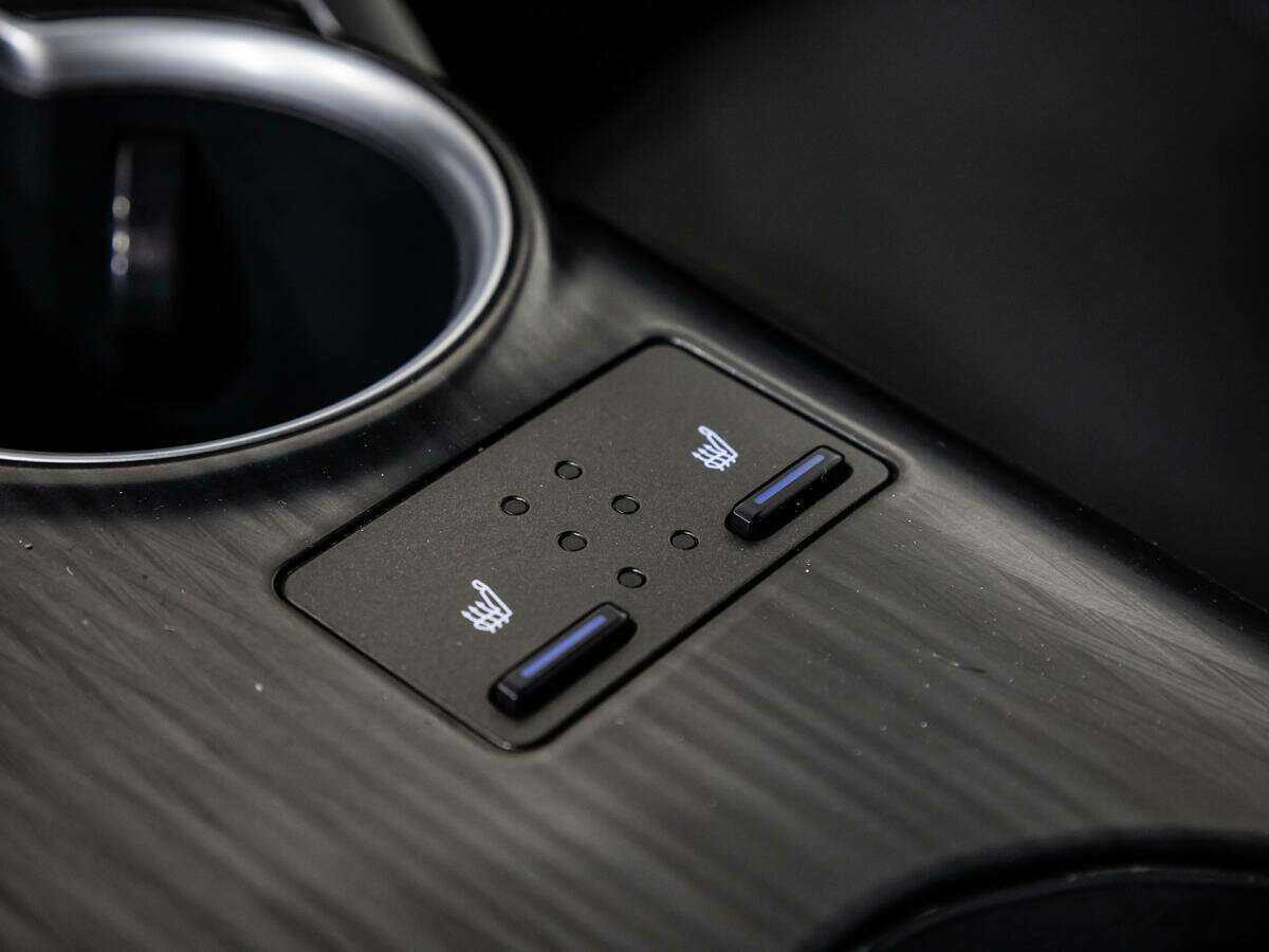 Toyota Camry, 2021 Фото №14