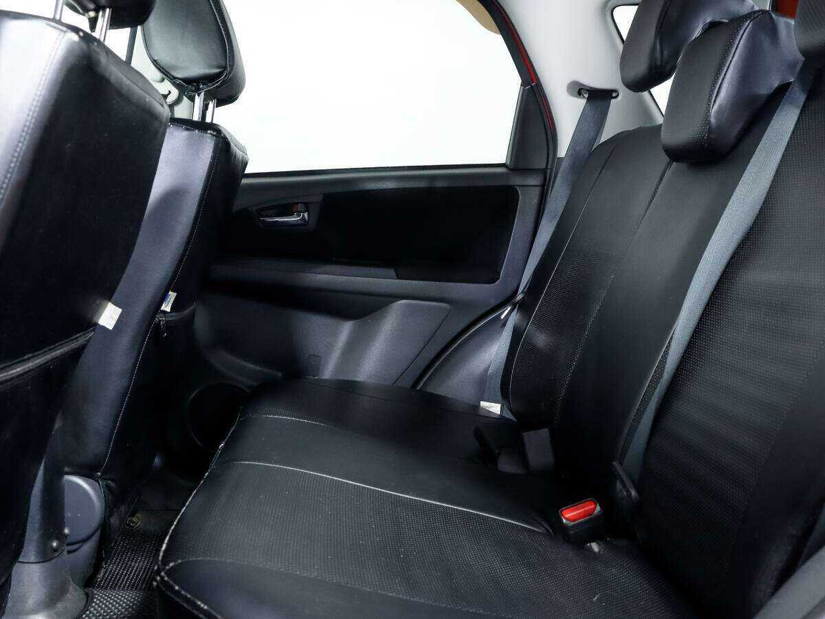 Suzuki SX4, 2010 Фото №11