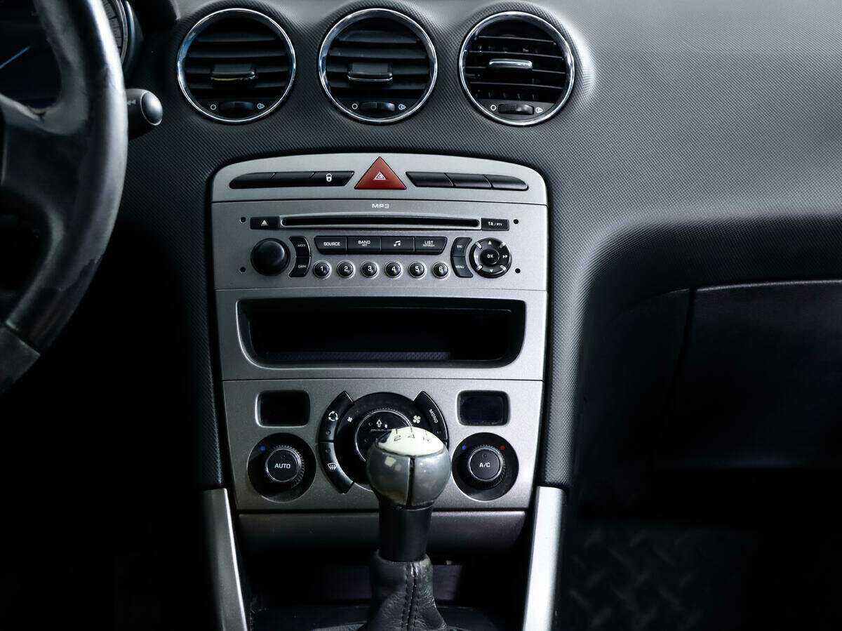 Peugeot 308, 2008 Фото №13