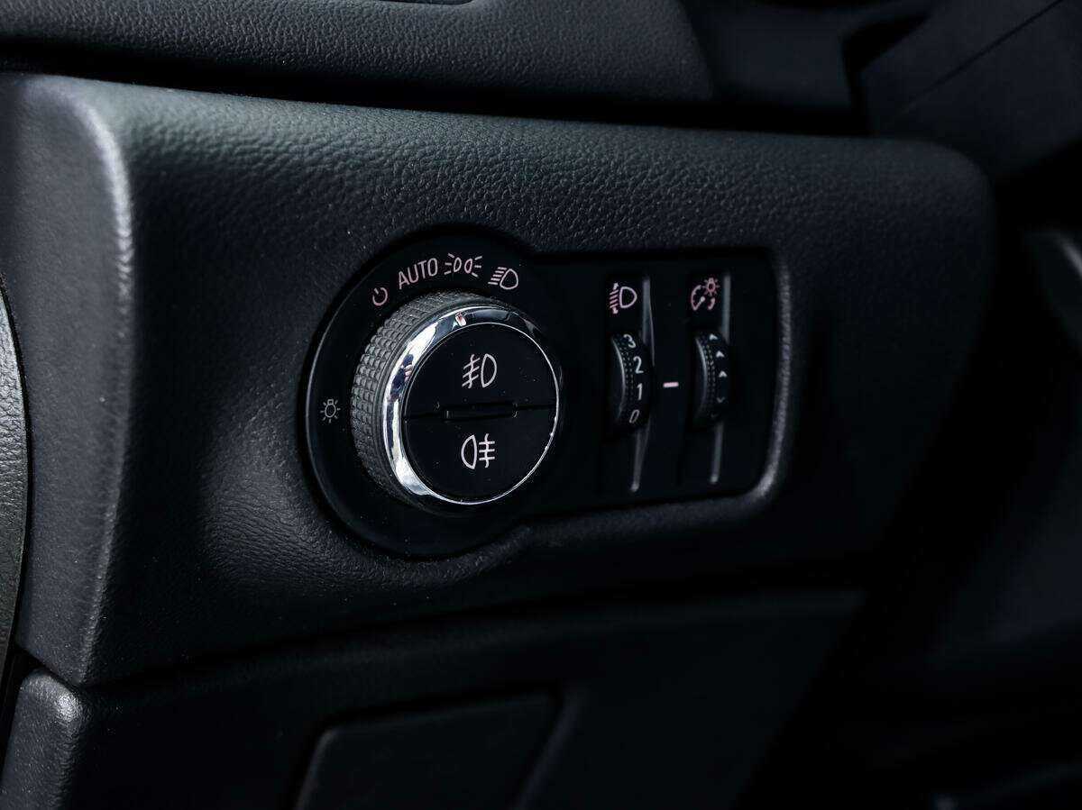 Opel Astra, 2010 Фото №14