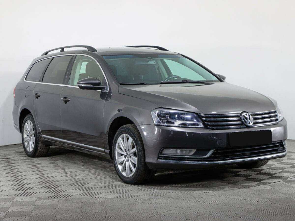 Volkswagen Passat, 2011 - 227 000 км. | Фото №3