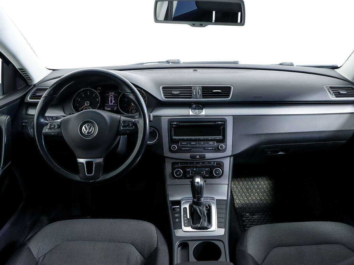 Volkswagen Passat, 2011 Фото №10