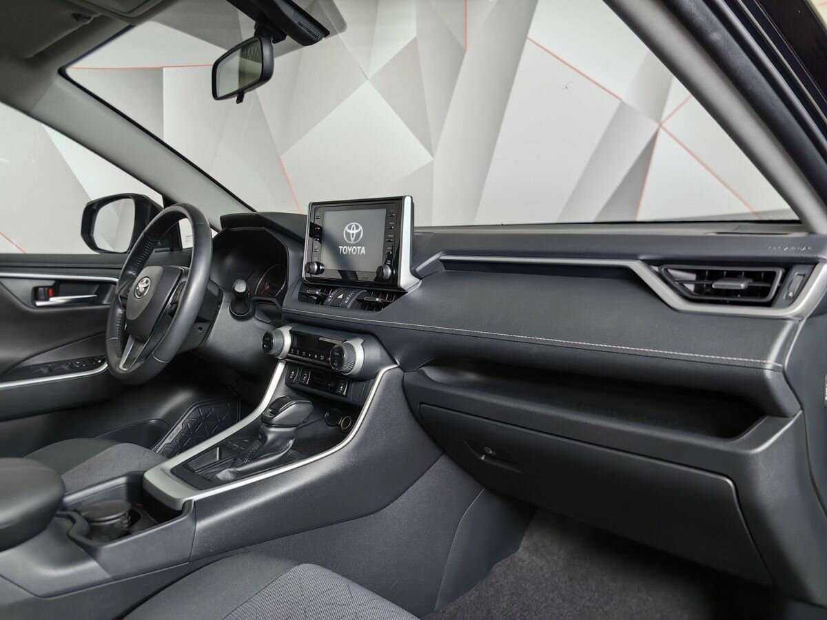 Toyota RAV4, 2020 Фото №9