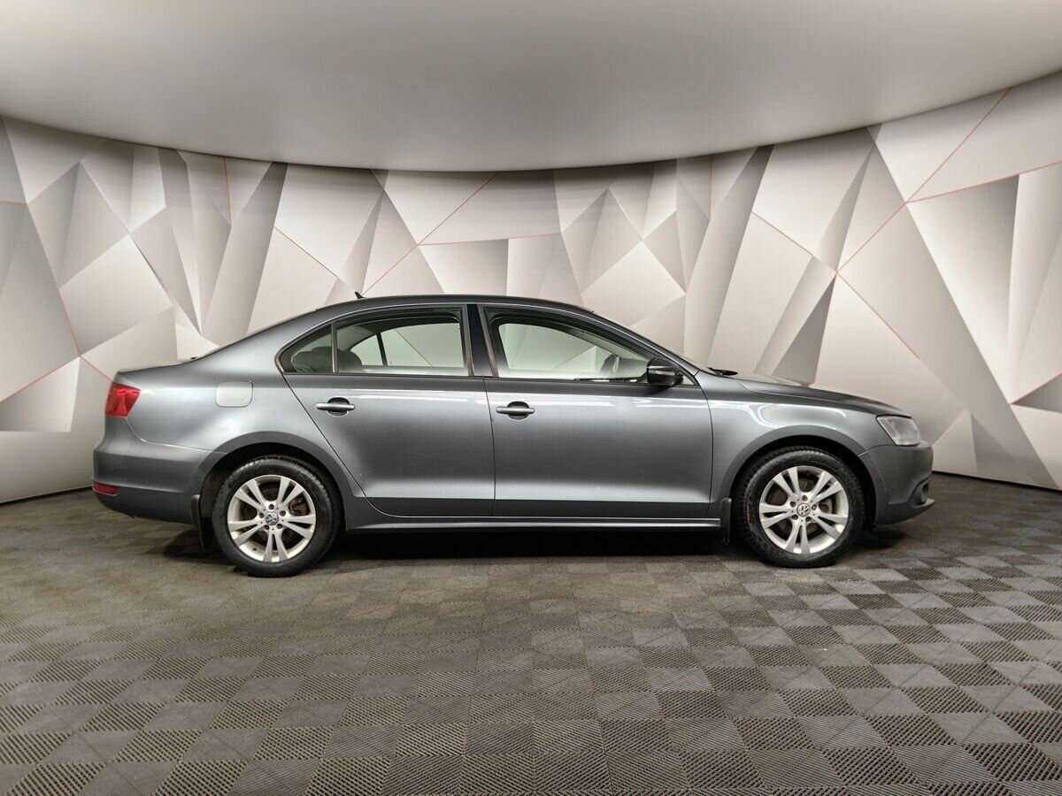 Volkswagen Jetta, 2011 - 245 345 км. | Фото №6