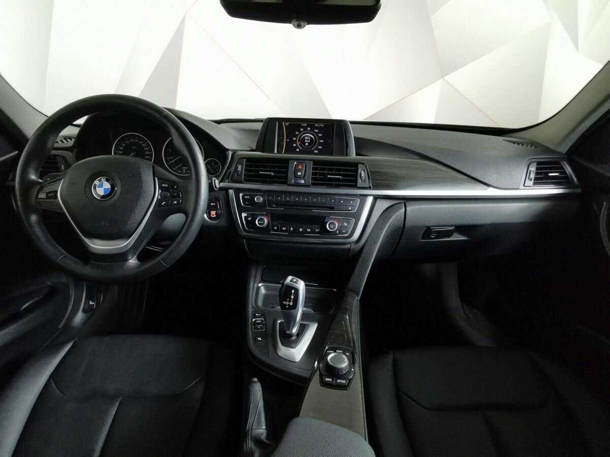 BMW 3 серии 320i, 2013 Фото №10